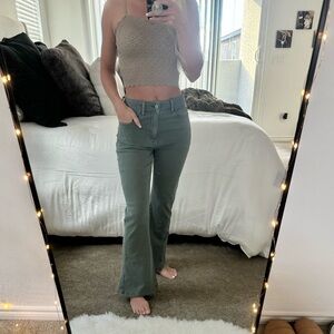 AMERICAN EAGLE SUPER HIGH RISE FLARE JEAN GREEN Size 4 Regular